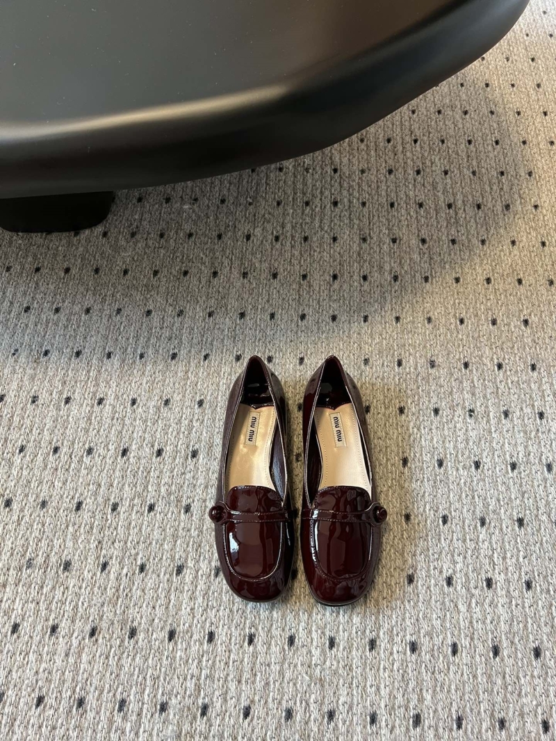 Miu Miu flat shoes